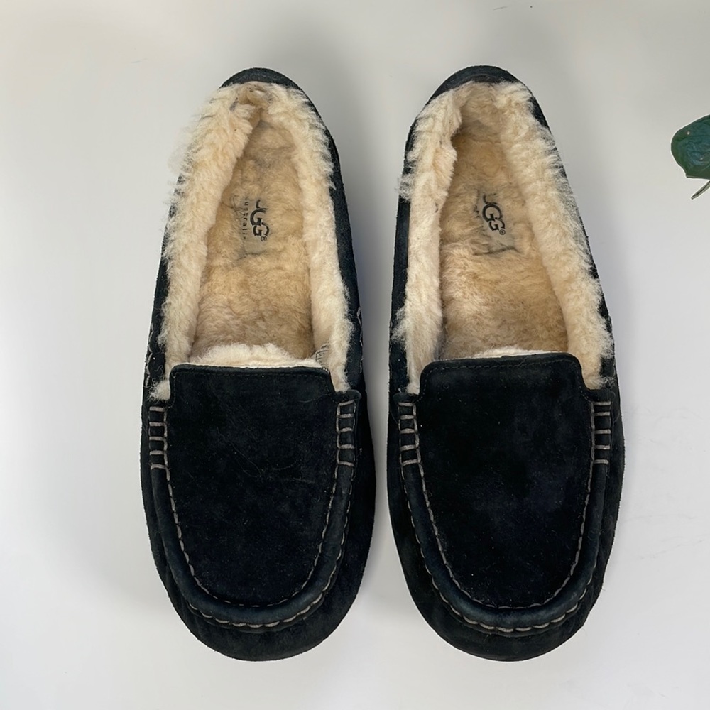 UGG Ansley Moccasins 8
